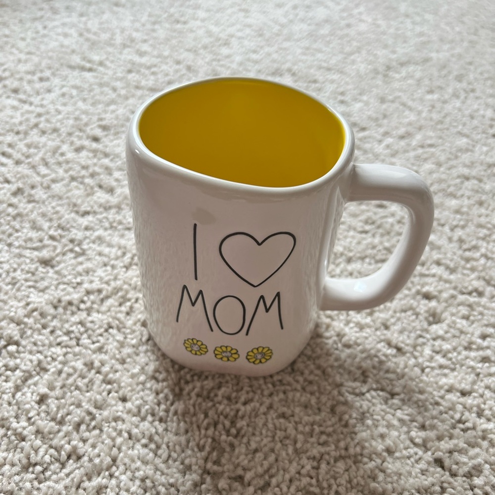 Rae Dunn Mom Mug